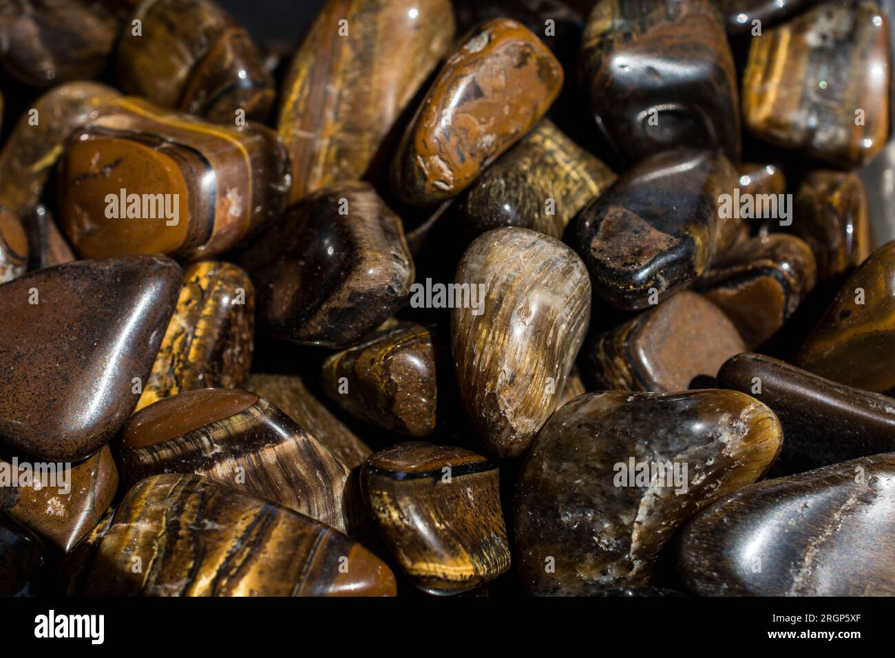 occhio di tigre e occhio di falco gemma come roccia minerale Foto Stock