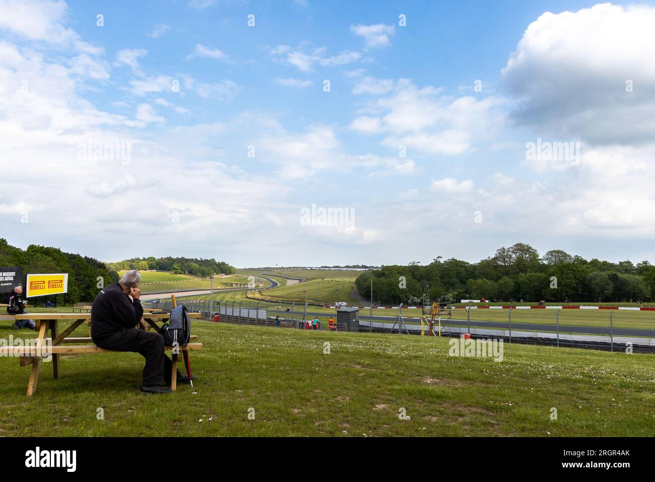 British Superbike al Donington Park nel Leicestershire il 19 maggio 2023. Con Craner Curves e il vecchio tornante Foto Stock