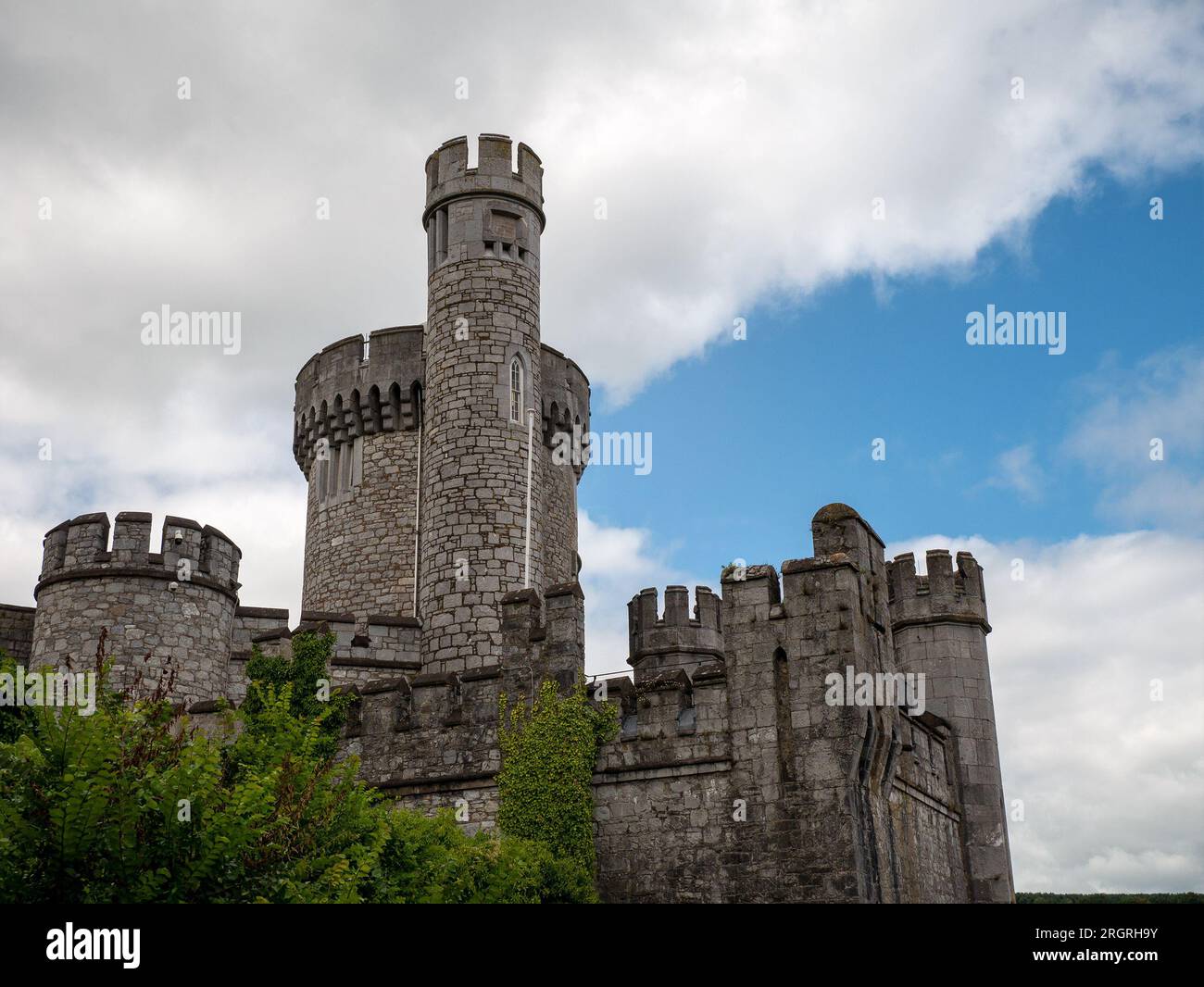 Antica torre del castello celtico, castello di Blackrock in Irlanda. Fortezza dell'Osservatorio di Blackrock Foto Stock