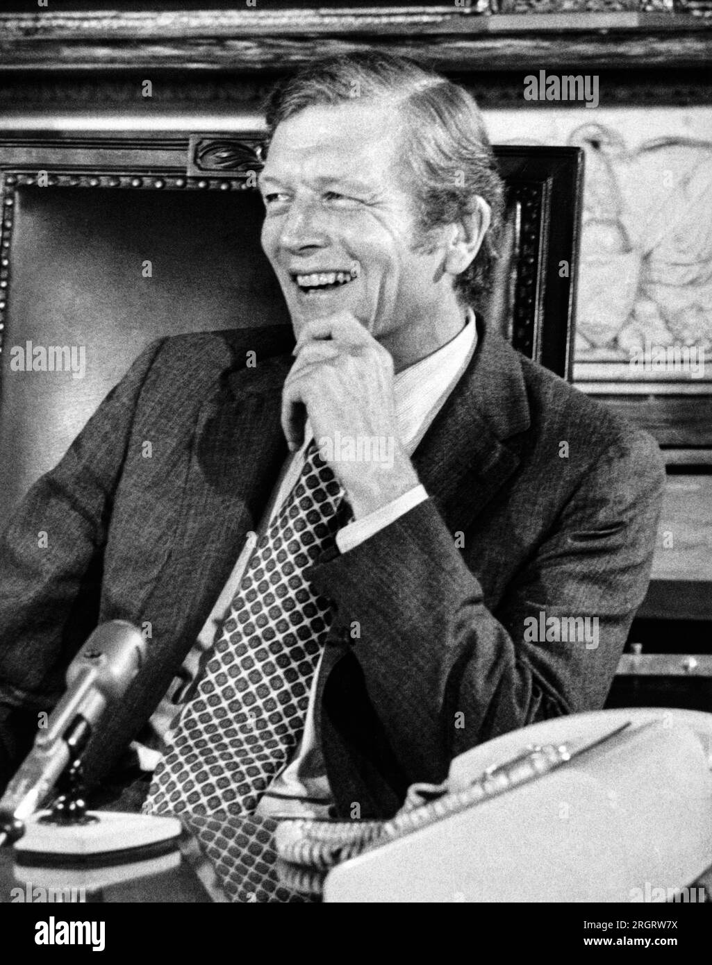 New York, New York: 30 settembre 1971 il sindaco John Lindsay sorride durante una conferenza stampa. Foto Stock
