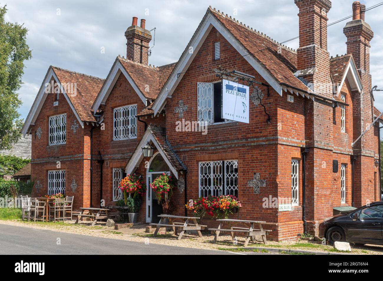 The Peat Spade Inn, un pub di campagna nel villaggio di Longstock nella test Valley, Hampshire, Inghilterra, Regno Unito Foto Stock