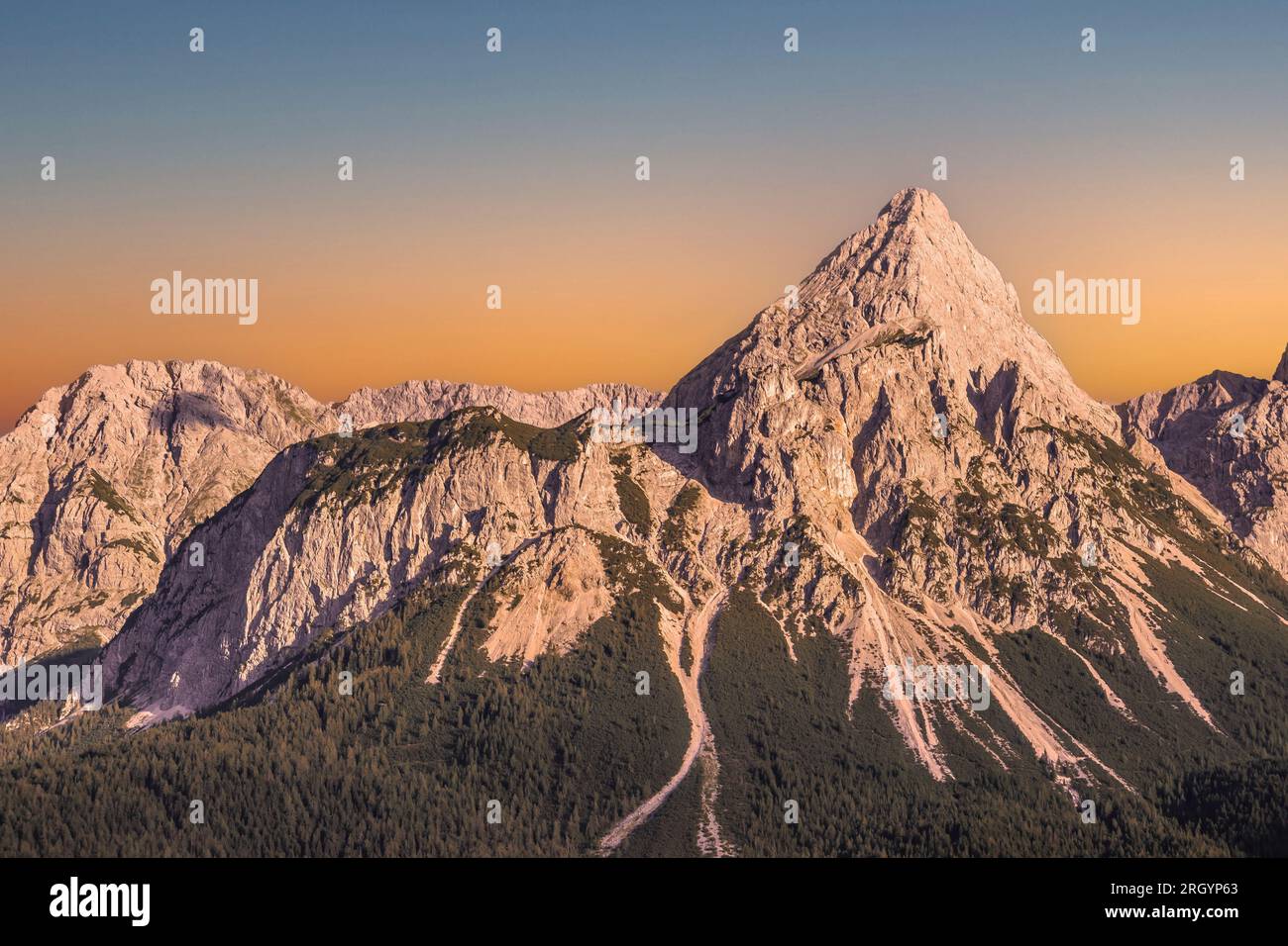 AUSTRIA : TIROL - EHRWALDER SONNENSPITZE Foto Stock