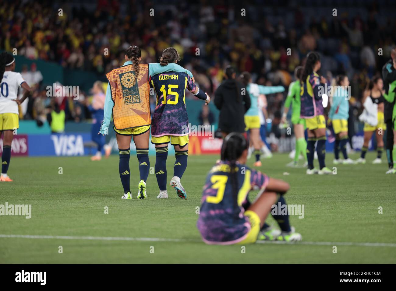 Sydney, Australia. 12 agosto 2023. Tristezza per i giocatori colombiani dopo essere stati eliminati dall'Inghilterra durante la partita di calcio della Coppa del mondo femminile 2023 tra Inghilterra e Colombia all'Australia Stadium. Punteggio finale: Inghilterra 2:1 Colombia credito: SOPA Images Limited/Alamy Live News Foto Stock