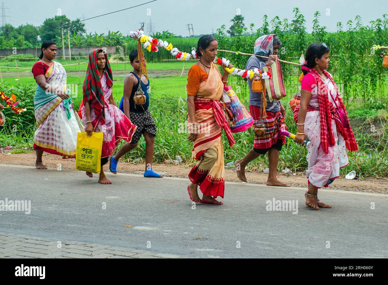 Shiva devoto nel bengala occidentale rurale Foto Stock