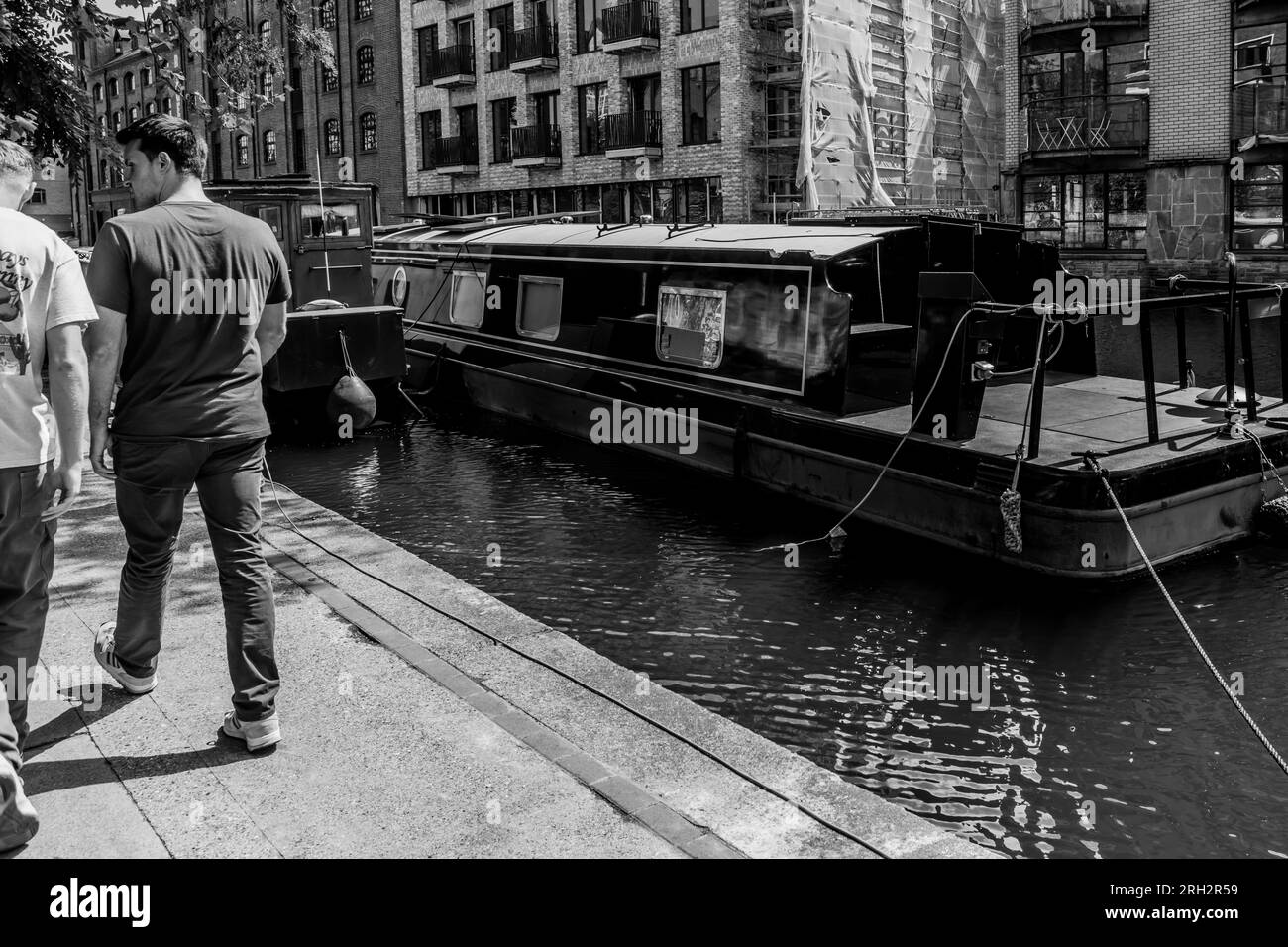 London Regent's Canal da Little Venice a City Road Foto Stock