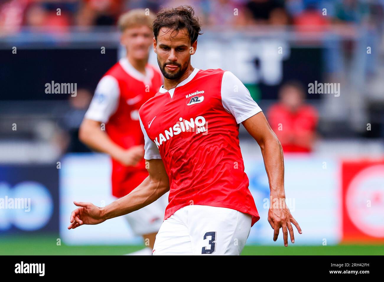 ALKMAAR, PAESI BASSI - 13 AGOSTO: Pantelis Hatzidiakos (AZ Alkmaar) durante la partita Eredivisie di AZ Alkmaar e procedere Eagles allo stadio AFAS su A. Foto Stock