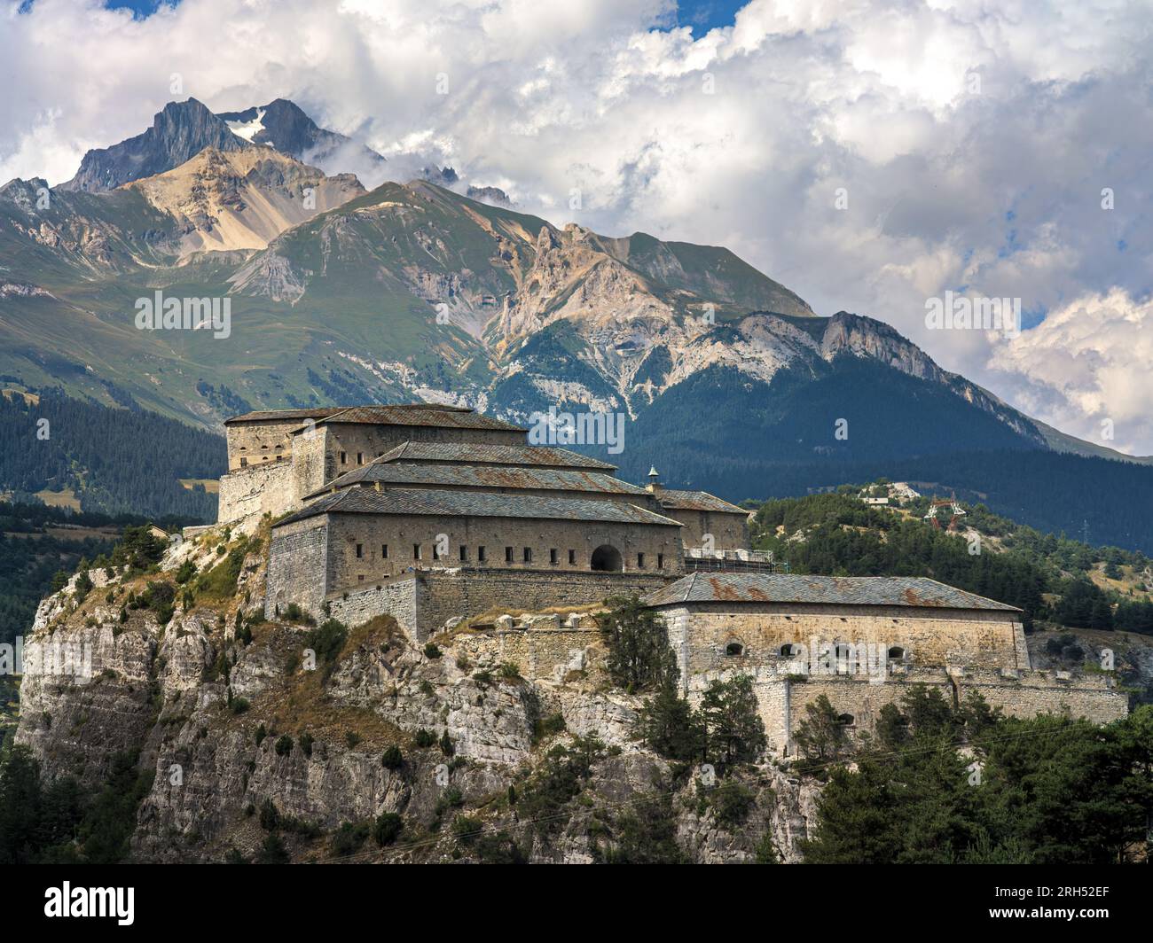 Antico forte militare di Vittorio Emanuele, sulle montagne in Francia. Foto Stock