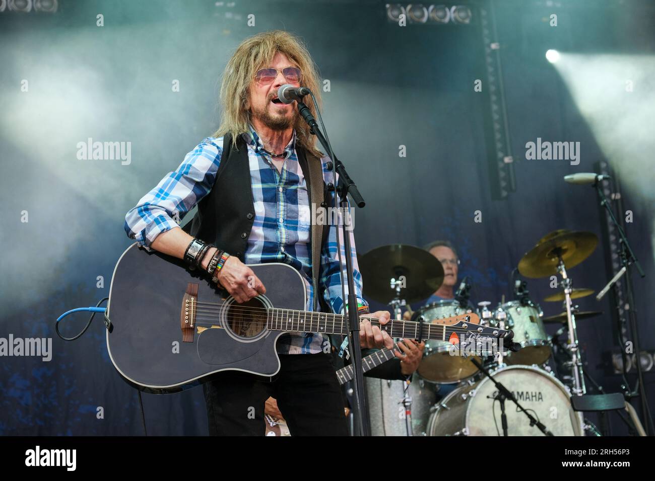 John Ford degli Strawbs si esibisce al loro concerto di addio. Fairports Cropredy Convention. 11 agosto 2023 Foto Stock