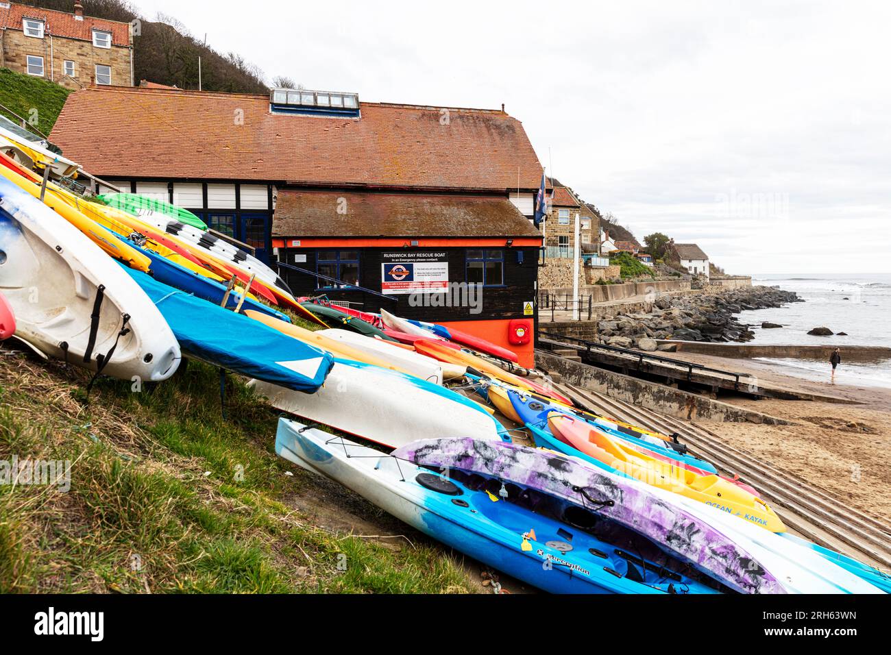 Runswick Bay, North Yorkshire, Regno Unito, Inghilterra, villaggio costiero, Runswick Bay è una baia nel Borough di Scarborough nel North Yorkshire, Runswick Bay nel Regno Unito Foto Stock