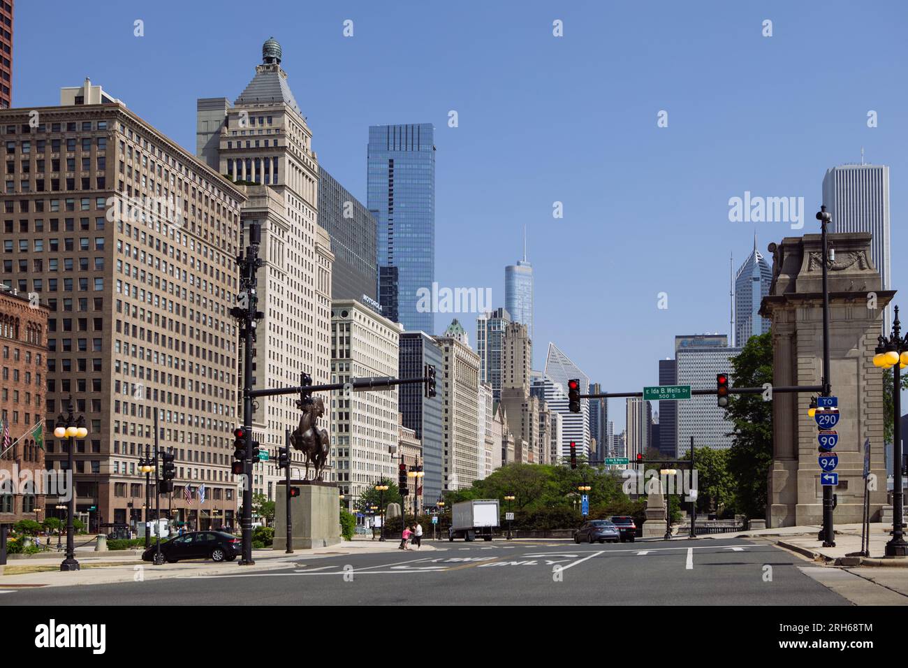 Empty S Michigan Avenue al mattino, Chicago, Illinois, USA Foto Stock