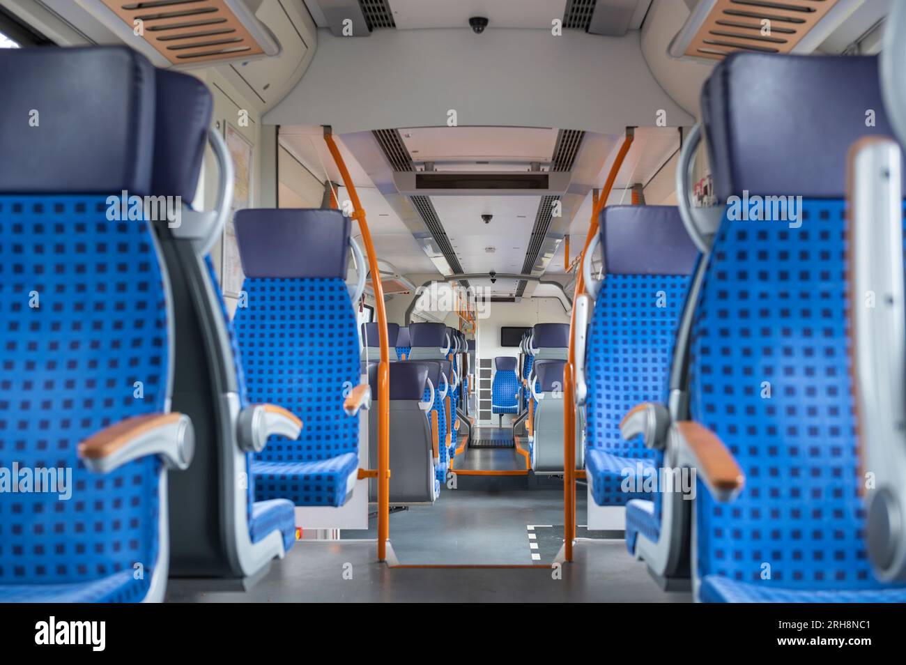 Posti a sedere su un treno moderno Foto Stock