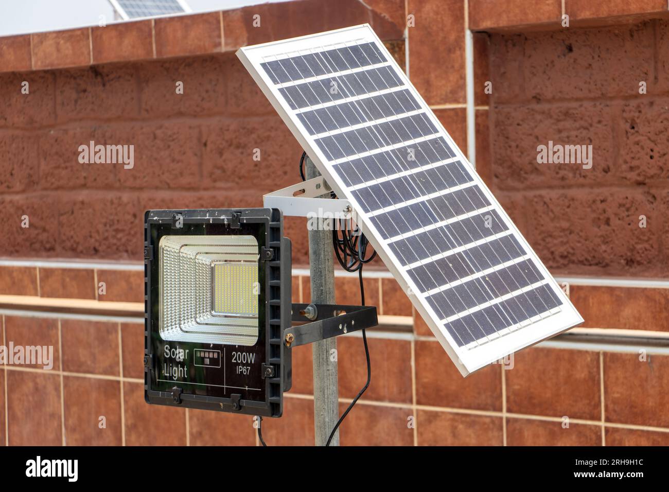 Lampione Solare A Palo Immagini E Fotografie Stock Ad Alta Risoluzione - Foto 13