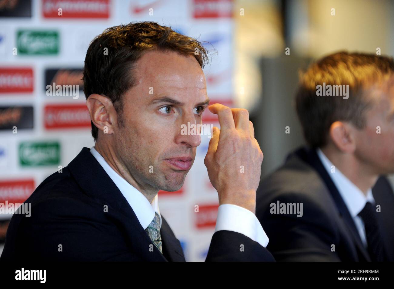 Conferenza stampa dell'allenatore inglese Gareth Southgate a Molineux nel 2014 Foto Stock