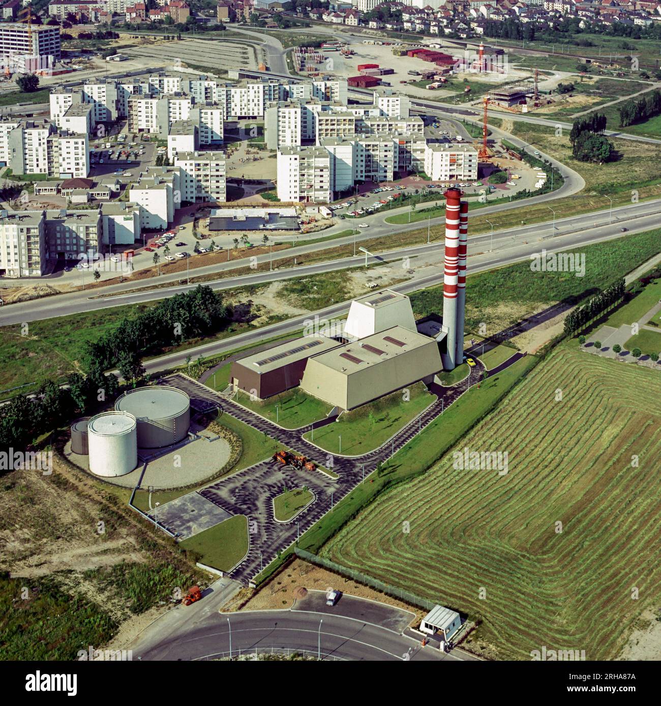 Strasburgo, Haute-Pierre, centrale termica a gas, autostrada, alloggi, quartiere residenziale, vista aerea della città, Alsazia, Francia, Europa, Foto Stock