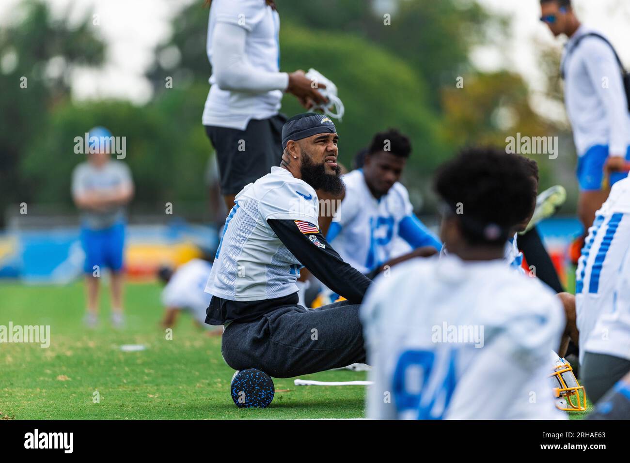 Il ricevitore dei Los Angeles Chargers Keenan Allen (13) durante il training camp al Jack Hammett Sports Complex, lunedì 14 agosto 2023, a Costa Mesa, Calif. (Louis Chen/immagine dello sport) Foto Stock