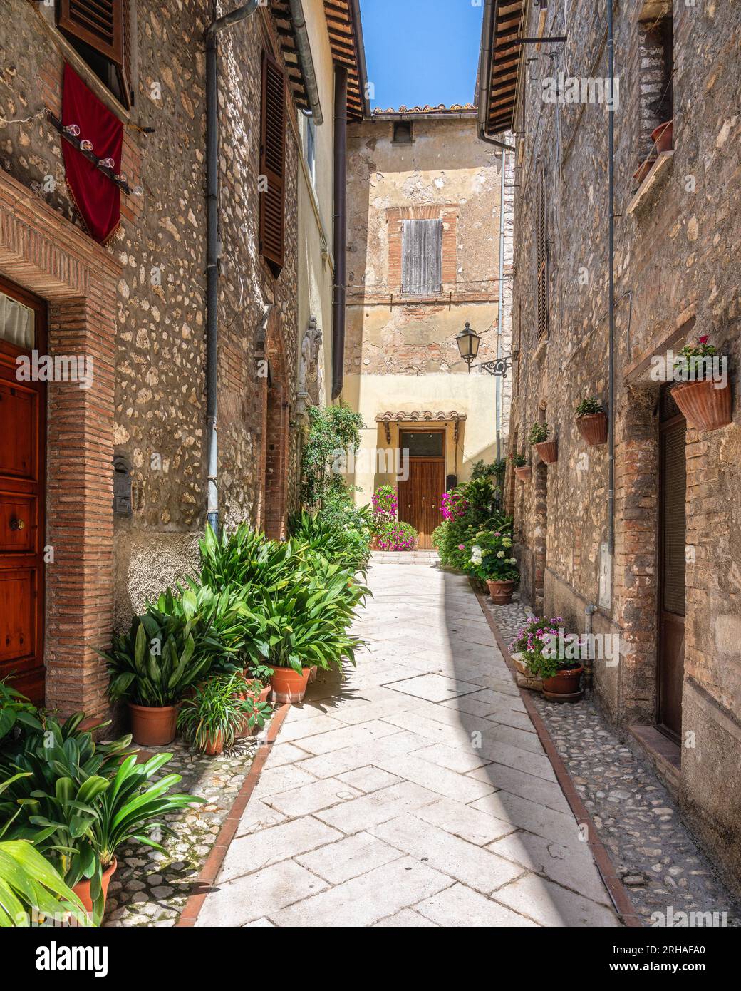 Il bellissimo borgo di Cesi, in provincia di Terni, Umbria, Italia centrale. Foto Stock