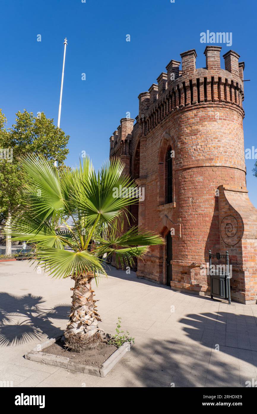 Un forte o castello difensivo costruito nel 1816 su quella che oggi è la terrazza caupolicana sul Cerro Santa Lucia a Santiago, Cile. Foto Stock
