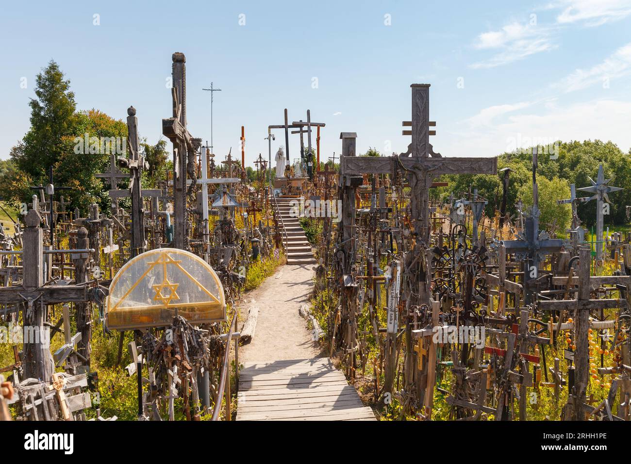 Collina delle croci, Kryziu kalnas, Lituania. È un famoso sito religioso di pellegrinaggio cattolico. Foto Stock