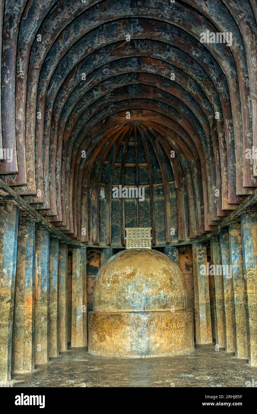 Sito buddista-Caves-Bhaja Caves-II secolo a.C. le grotte di Bhaja si trovano a 12 km da Lonavala e possono essere raggiunte con una salita di mezz'ora da Foto Stock