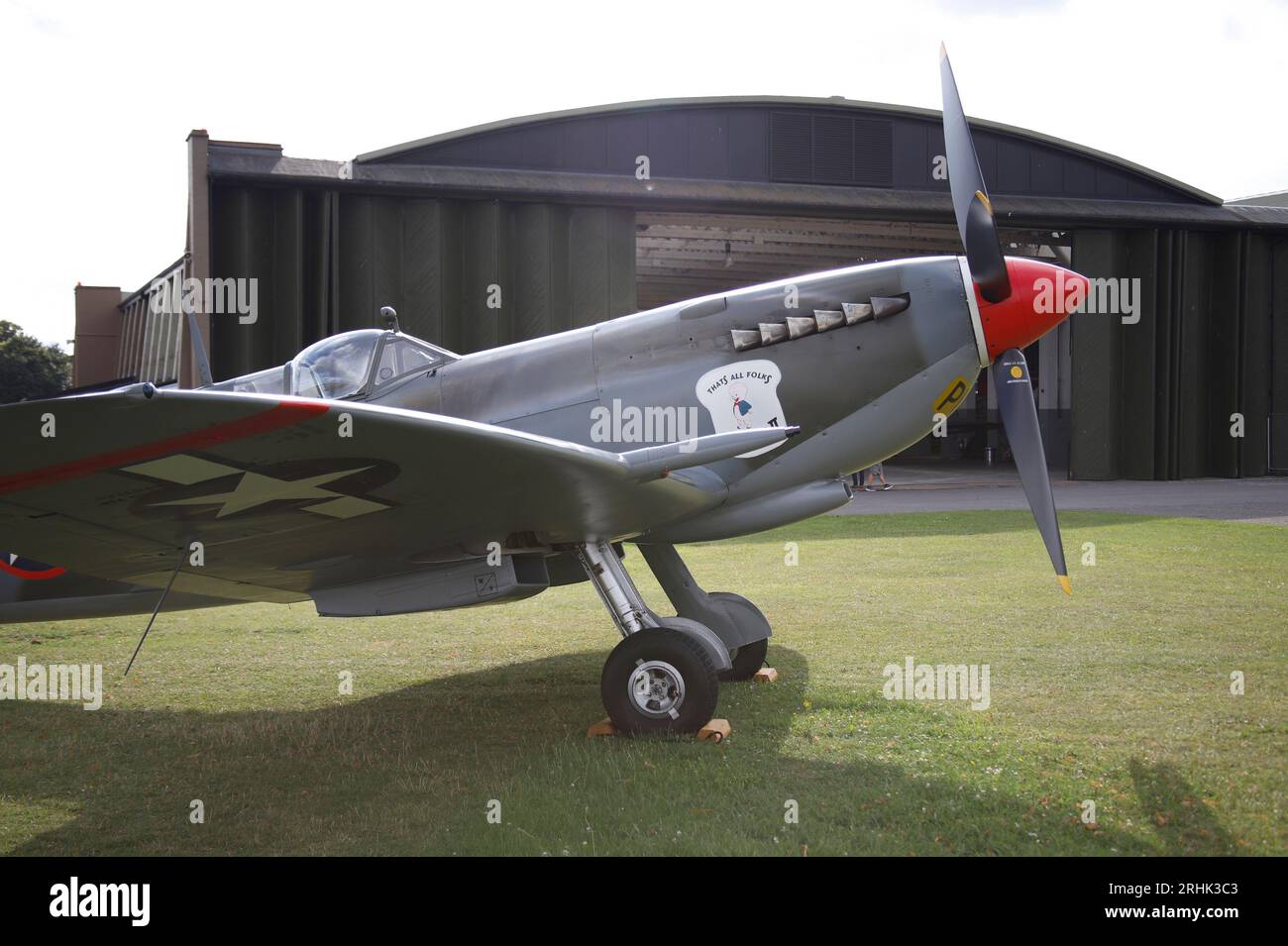 American Spitfire 'Porky' in mostra statica alla RAF Duxford, 27 luglio 2023 Foto Stock