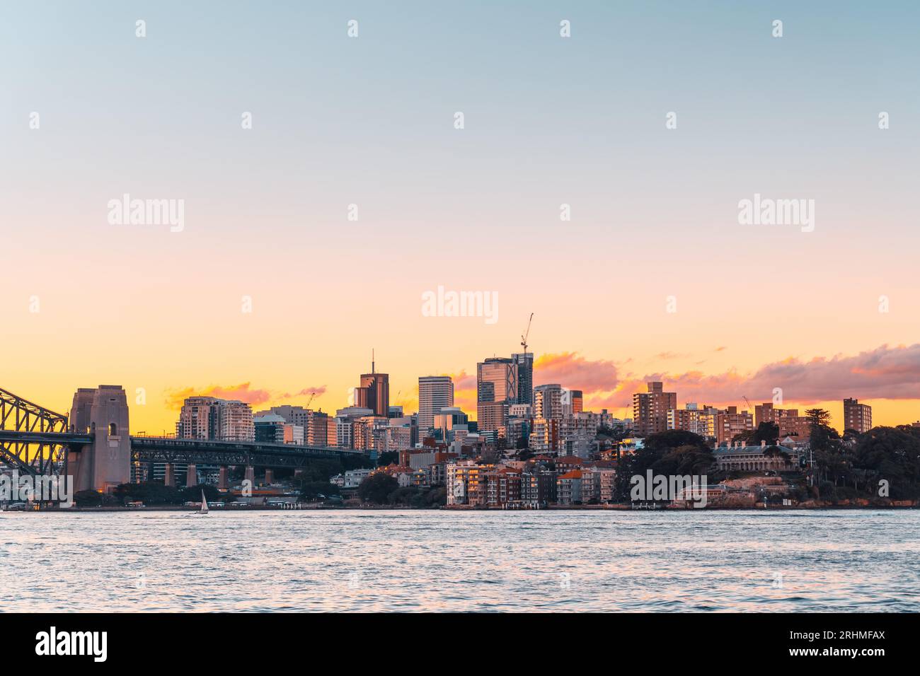 Sydney nord vista dal Royal Botanic Garden all'ora del tramonto Foto Stock