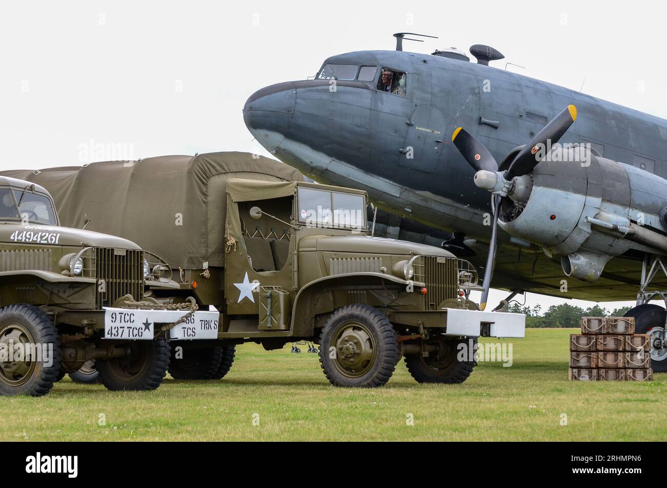 Veicoli militari STATUNITENSI della seconda guerra mondiale a fianco di