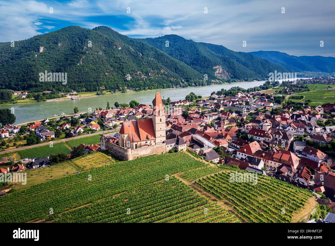 Vista aerea di Weissenkirchen a der Wachau, bassa Austria, Austria Foto Stock