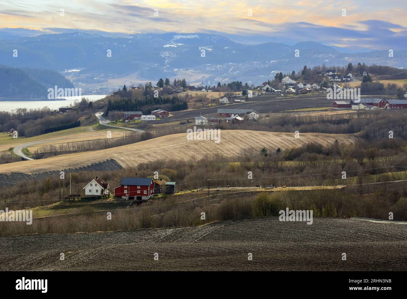 Vista aerea dell'area agricola Byneset situata vicino alla città norvegese di Trondheim Foto Stock