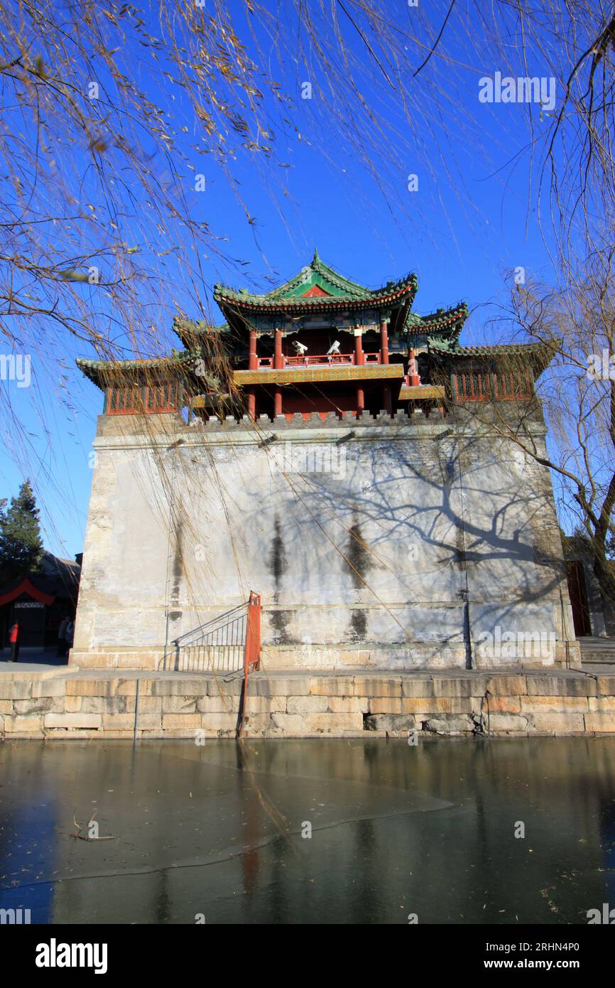 Scenario dell'edificio del padiglione Wenchang nel Palazzo d'Estate, Pechino, cina Foto Stock