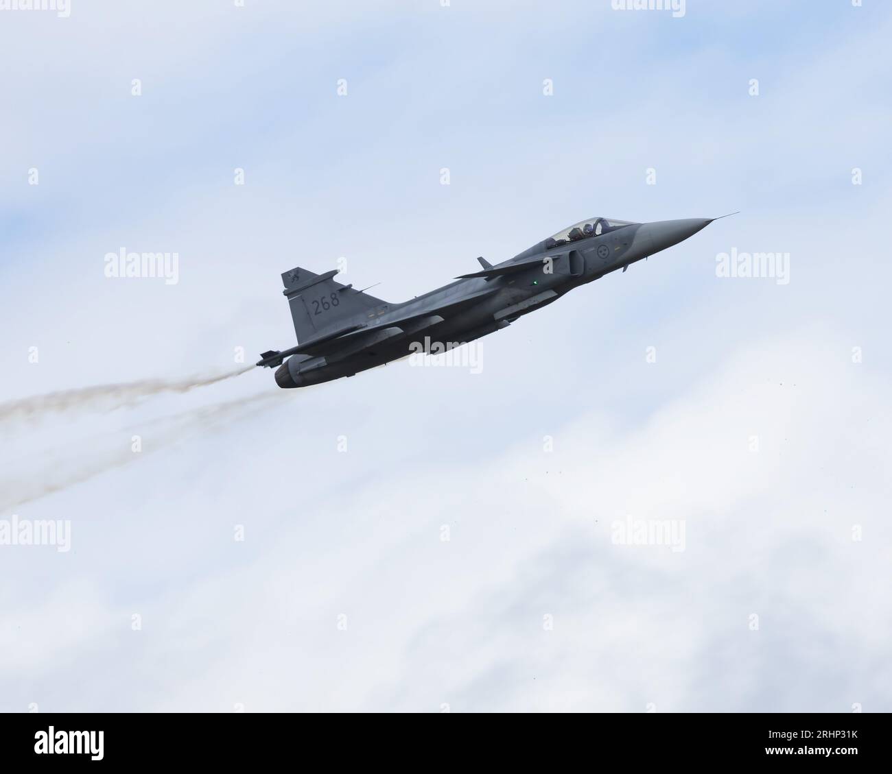 Il caccia multiruolo leggero SAAB JAS 39 Gripen dell'Aeronautica svedese al Royal International Air Tattoo del 2023 Foto Stock