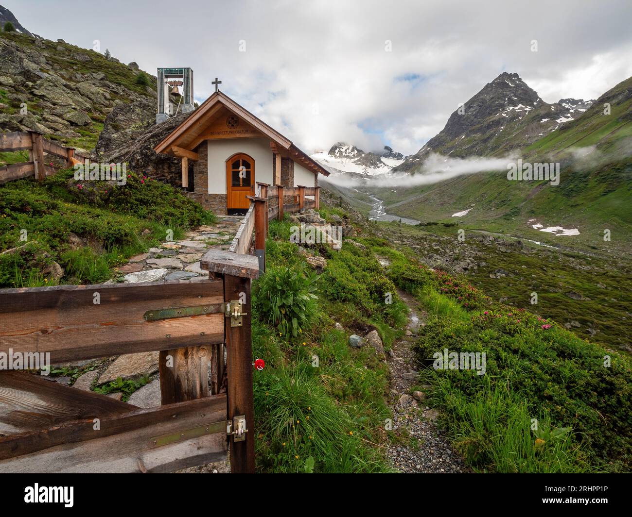 Cappella al rifugio Jamtal nella Silvretta. Foto Stock