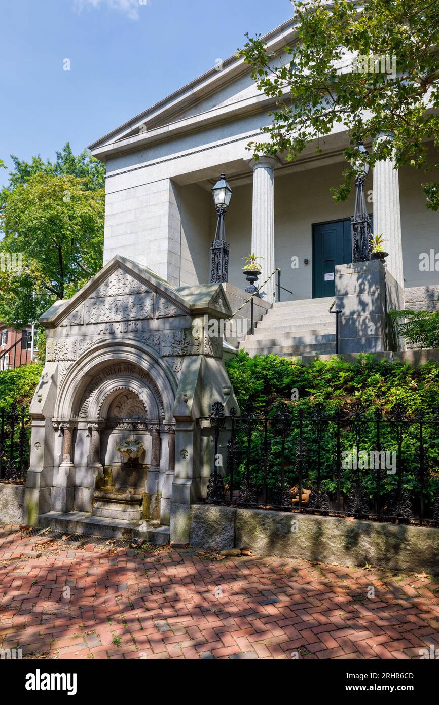 Il Providence Athenaeum è una biblioteca indipendente, supportata dai membri, nel quartiere College Hill di Providence, Rhode Island, USA. Foto Stock