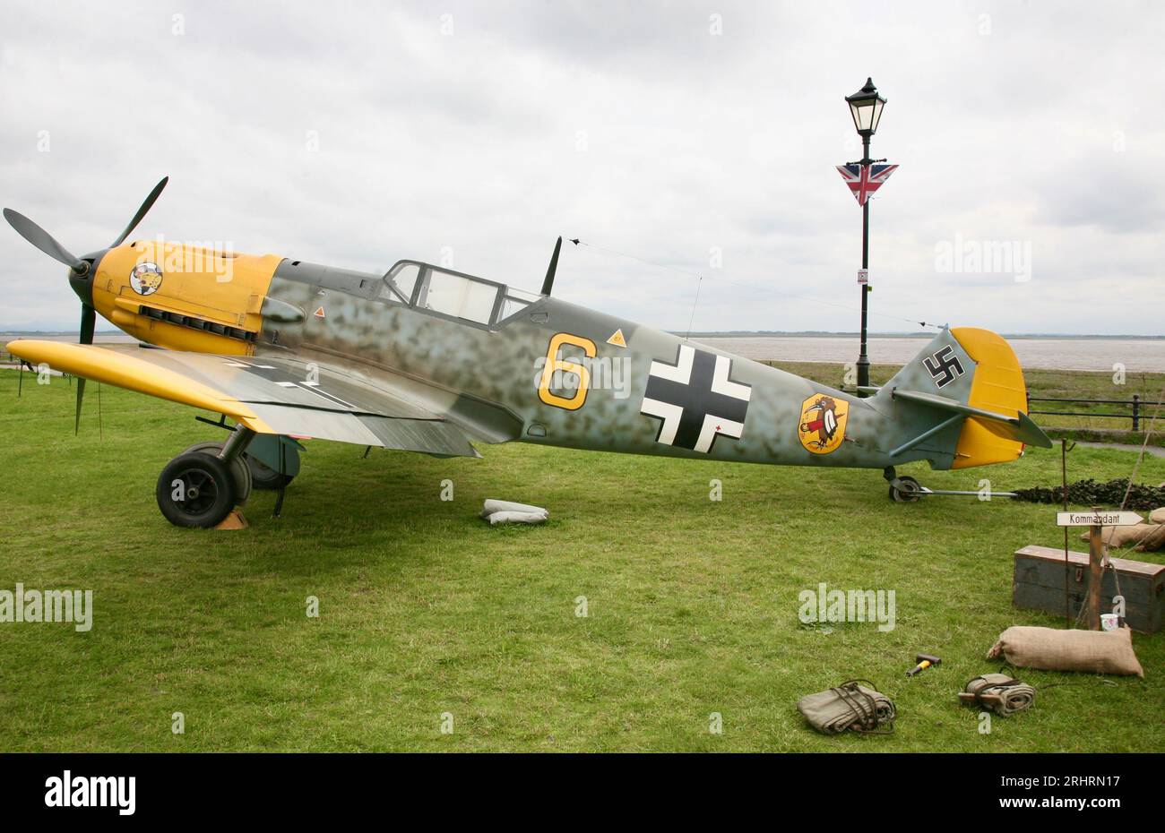 Un Messerschmitt 109 World War Two Fighter Airplane a Lytham Green, Lytham St Annes, Lancashire, Regno Unito Foto Stock