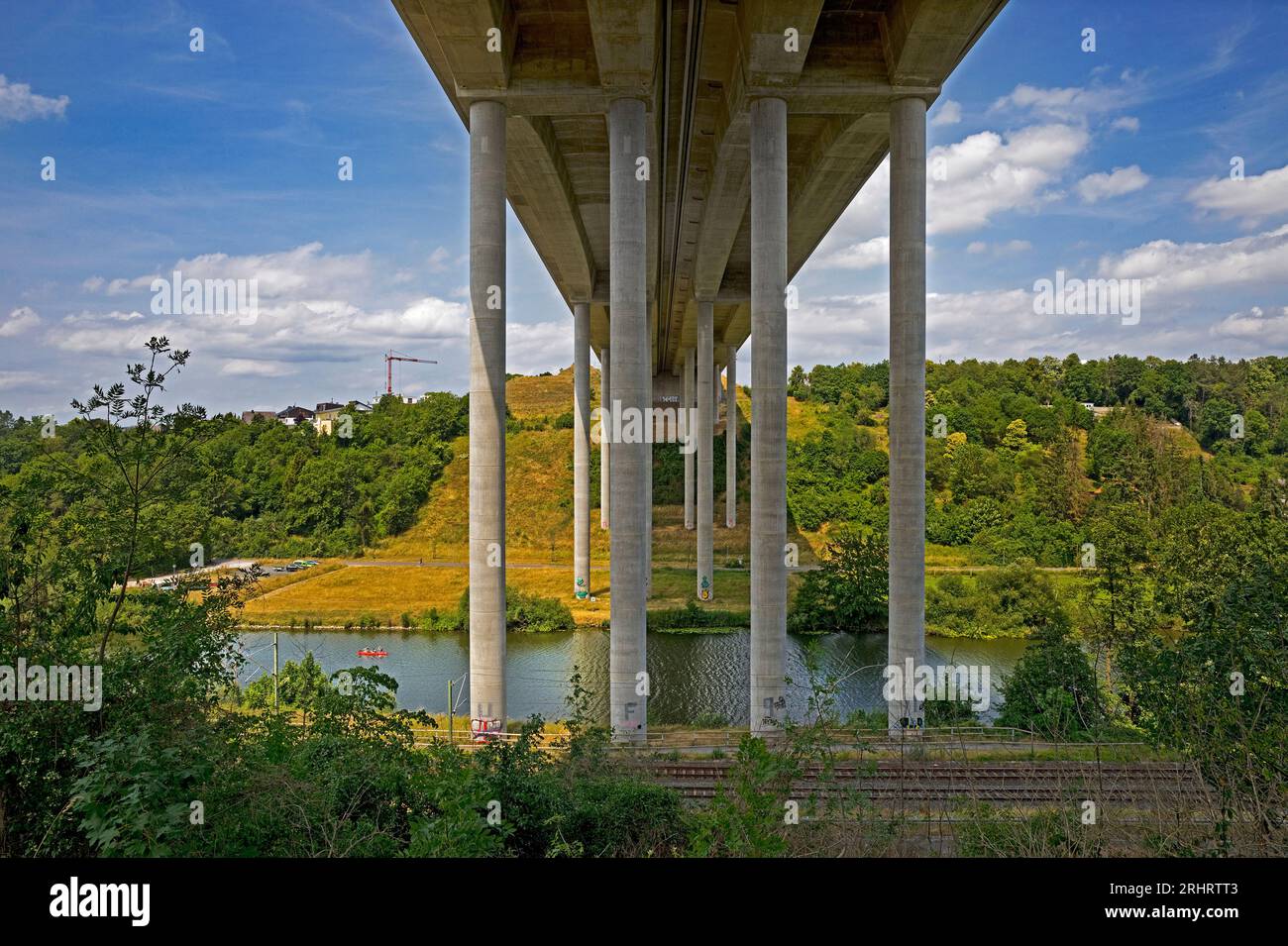 Ponte autostradale della A3 sul fiume Lahn, Lahntalbruecke, Germania, Assia, Limburgo an der Lahn Foto Stock