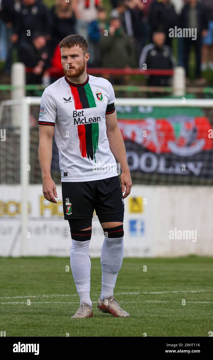 BetMcLean Oval, Belfast, Irlanda del Nord, Regno Unito. 11 agosto 2023. Sports Direct Premiership – Glentoran 1 Larne 2, Glentoran calciatore, giocatore di calcio Aidan Wilson. Foto Stock