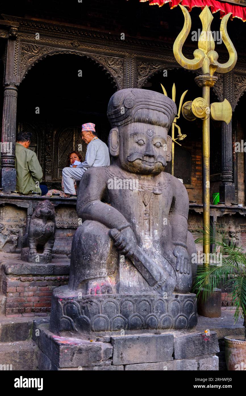 Nepal, valle di Kathmandu, città di Bhaktapur, Piazza Dattatreya, Tempio di Dattatreya Foto Stock