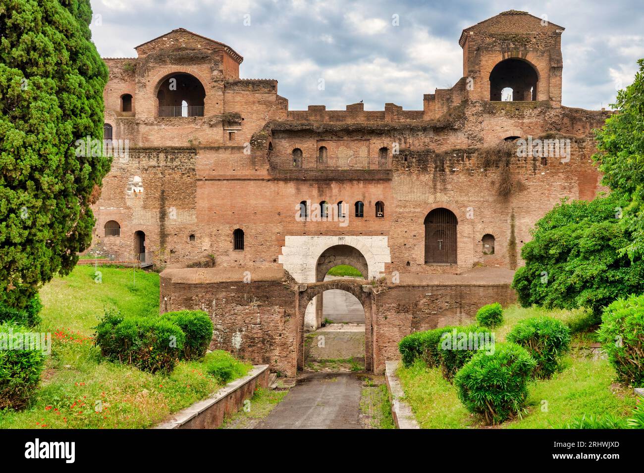 Vista su porta Asinara, Roma, Italia Foto Stock