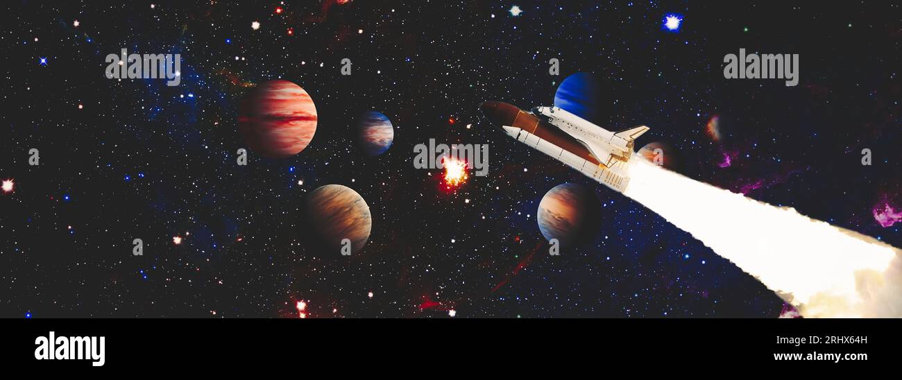 Astronave nello spazio profondo. Spazio oscuro con stelle sullo sfondo. Foto Stock