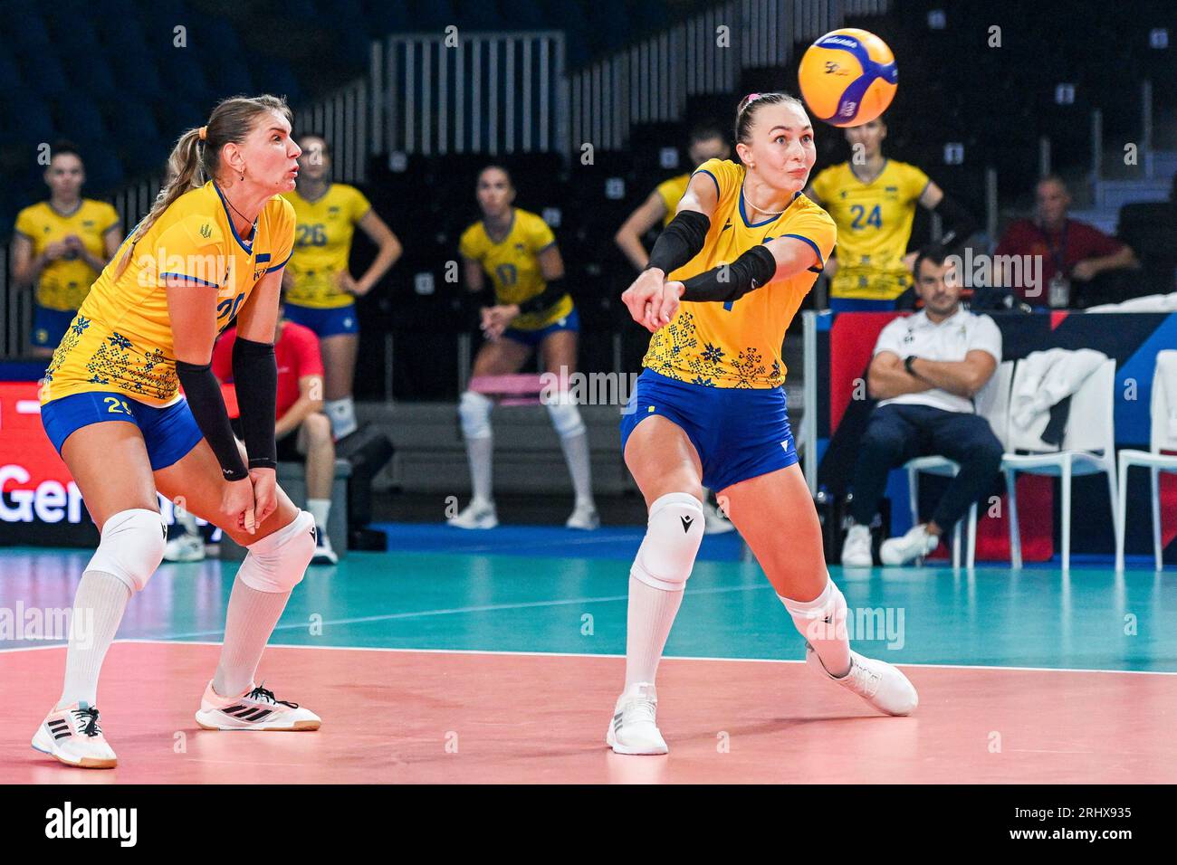 Milenko Oleksandra (1), Ucraina, nella foto di una partita di pallavolo tra le squadre nazionali di Serbia e Ucraina durante la seconda partita del CEV Euro Volley Championship nel pool A , sabato 18 agosto 2023 a Gent , BELGIO . FOTO SPORTPIX | Stijn Audooren Foto Stock