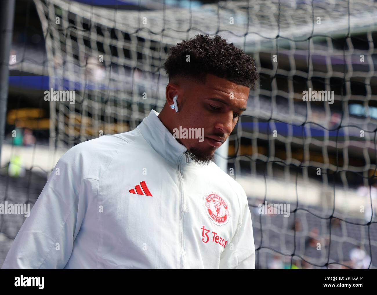 19 agosto 2023; Tottenham Hotspur Stadium, Londra, Inghilterra; Premier League Football, Tottenham Hotspur contro Manchester United; Jadon Sancho del Manchester United che arriva al Tottenham Hotspur Stadium Foto Stock