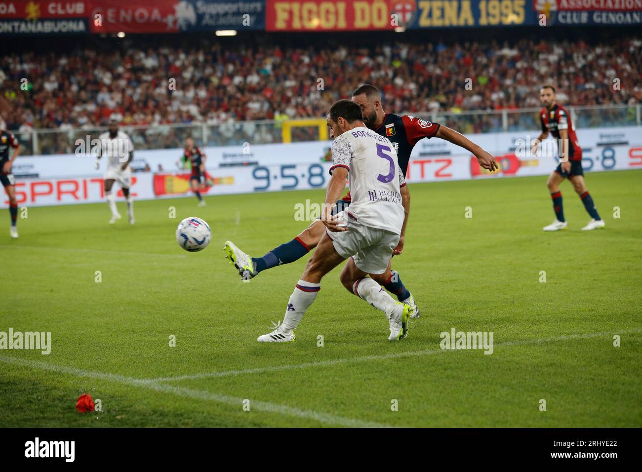 Giacomo Bonaventura dell'ACF Fiorentina durante la partita di serie A italiana tra Genoa CFC e ACF Fiorentina il 19 agosto 2023 a Luigi Ferra Foto Stock