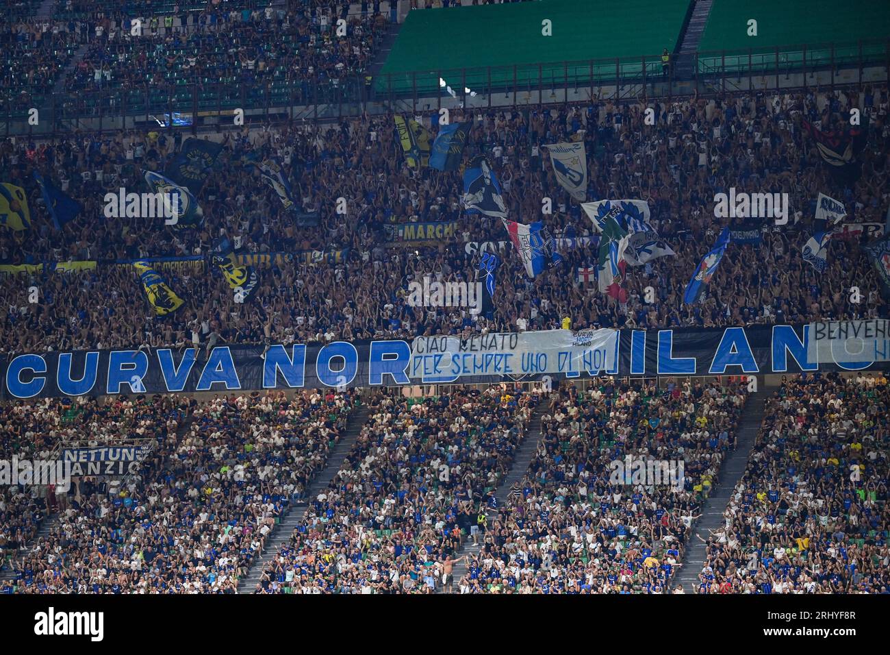 Milano, Italia. 19 agosto 2023. Inter Supporters curva Nord Milano durante l'Inter - FC Internazionale vs AC Monza, partita di calcio di serie A A Milano, 19 agosto 2023 crediti: Agenzia fotografica indipendente/Alamy Live News Foto Stock