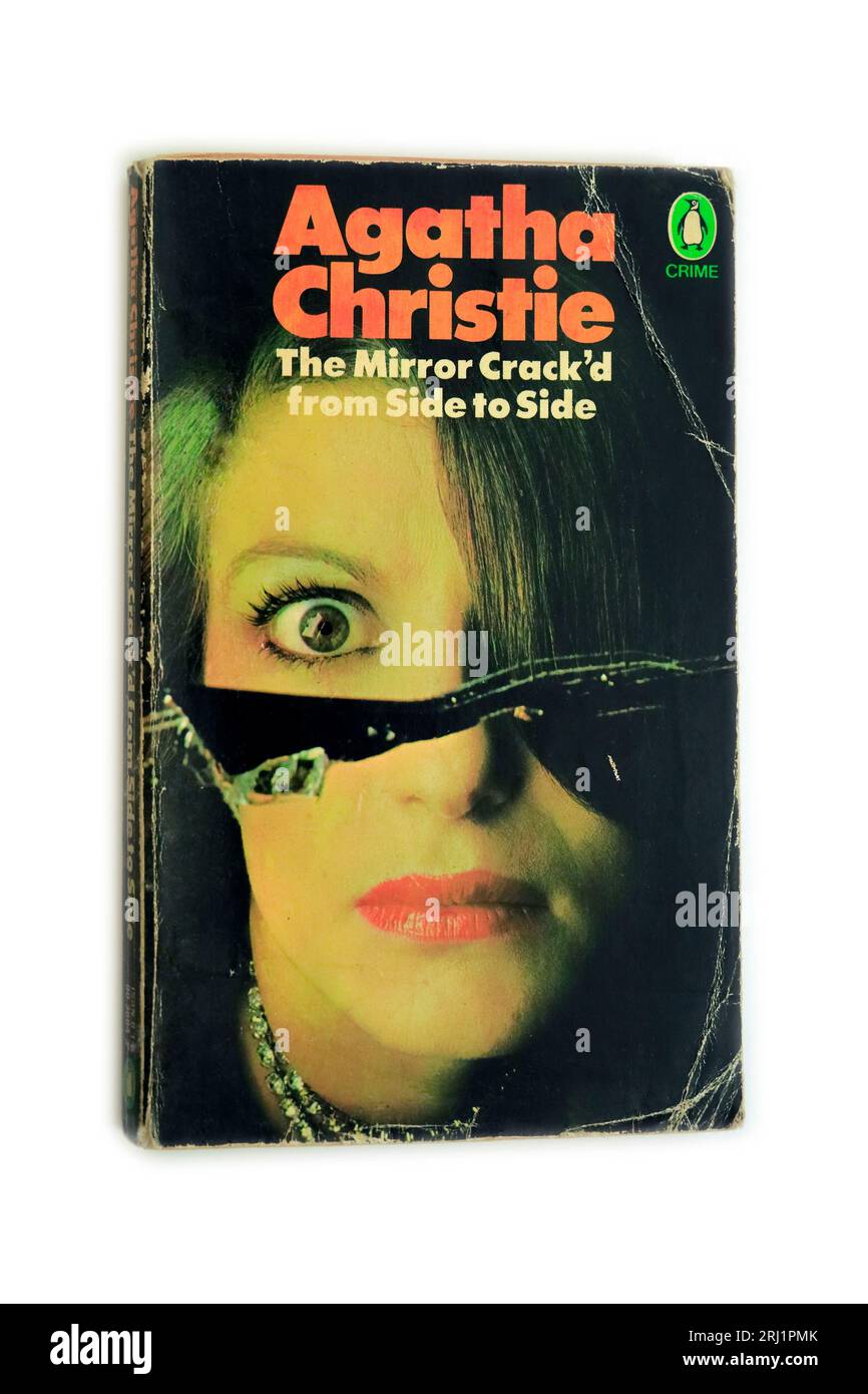Penguin Crime Series - The Mirror Crack'd From Side to Side - di Agatha Christie. Copertina del libro cartaceo. Foto Stock
