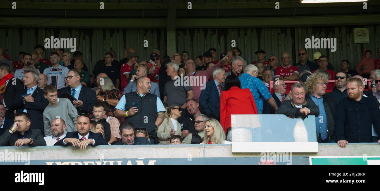 Wrexham AFC contro Swindon Town giocata a Wrexham 90 min di azione terminando 5 pareggi totali (Terry Scott / SPP) Foto Stock