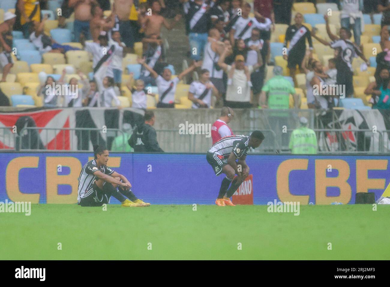 Rio de Janeiro, Brasile. 20 agosto 2023. Mauricio Lemos, Edenilson dell'Atletico Mineiro, si lamenta dopo la partita tra Vasco da Gama e Atletico Mineiro, per la serie A brasiliana 2023, allo Stadio Maracana, a Rio de Janeiro il 20 agosto. Foto: Daniel Castelo Branco/DiaEsportivo/Alamy Live News Credit: DiaEsportivo/Alamy Live News Foto Stock