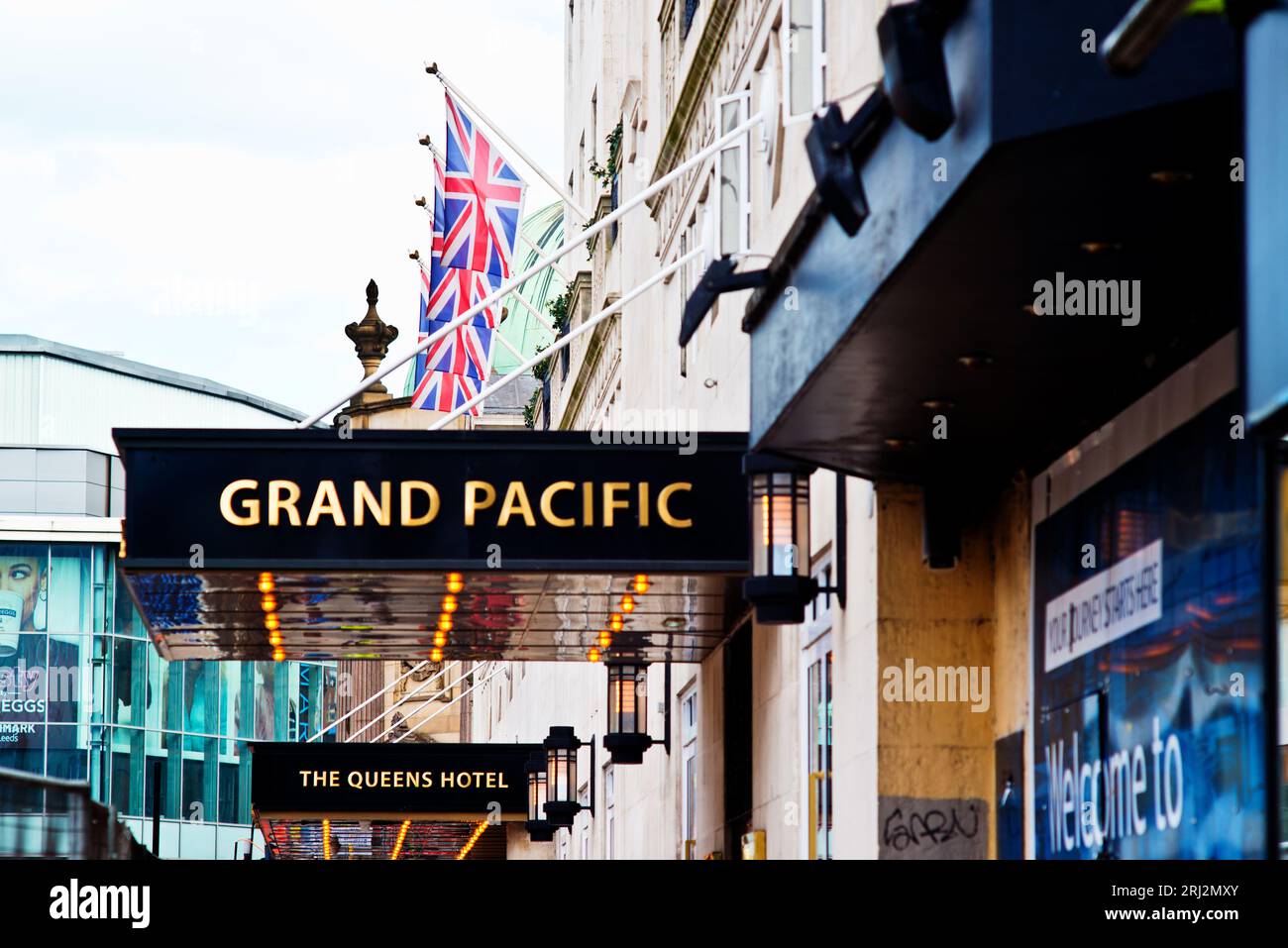 The Grand Pacific and the Grand Hotels, Wellington Street, Leeds, Inghilterra Foto Stock