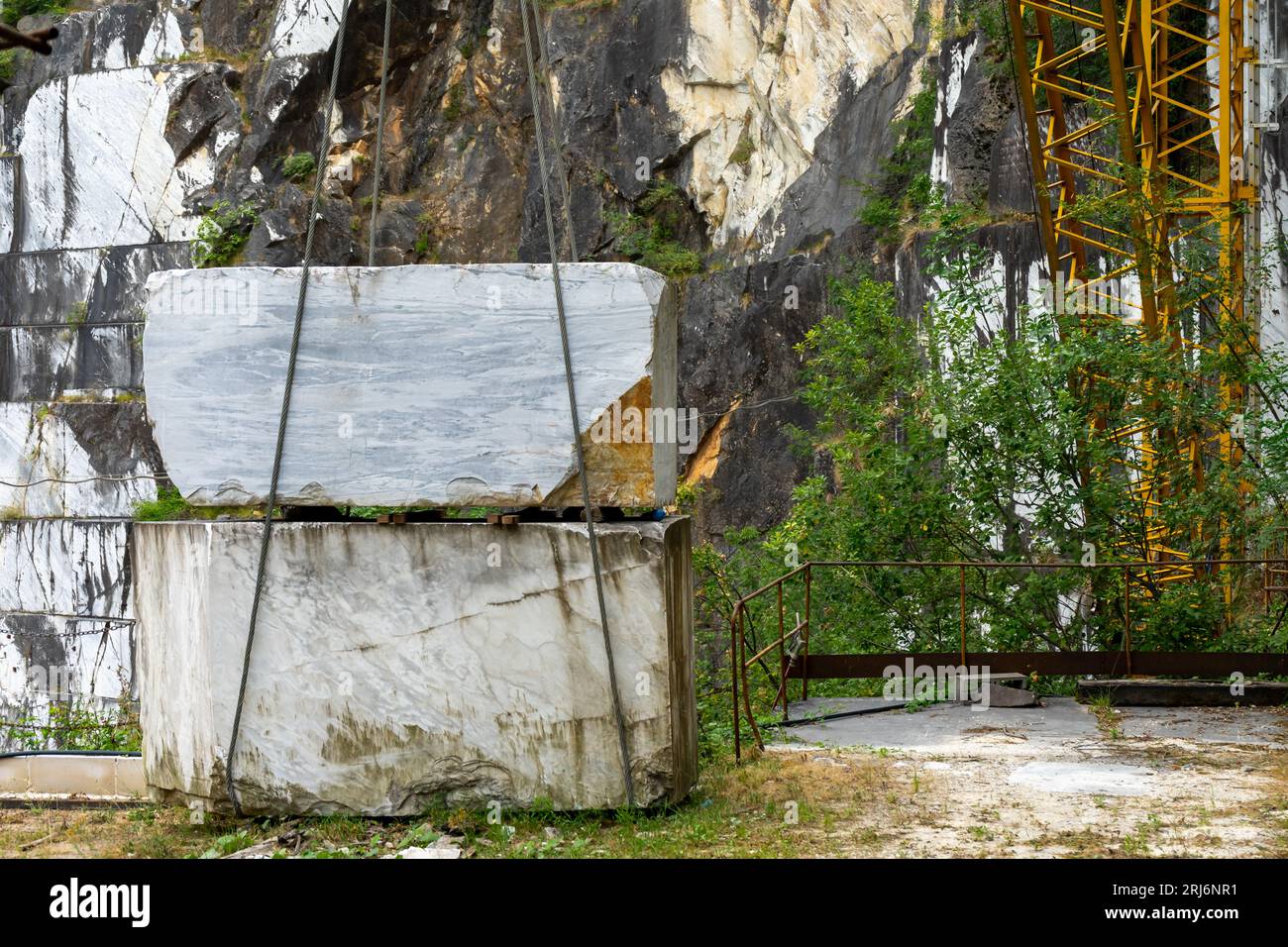 Blocchi di marmo in pietra a Carrara, Italia Foto Stock