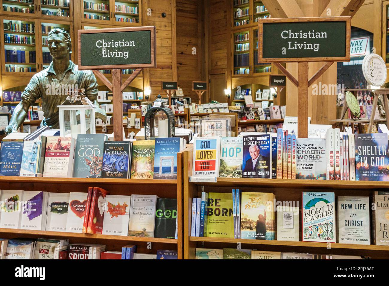 Charlotte North Carolina, Billy Graham Library, librerie, libri su scaffali, Christian Living, interni interni, negozio commerciale, Merchant Market mar Foto Stock