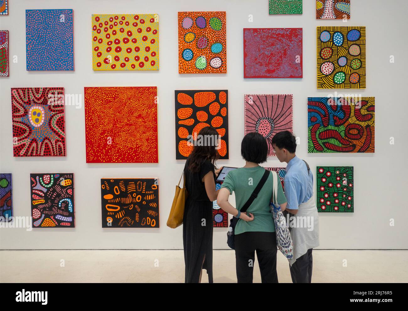 Yayoi Kusama espone alla David Zwirner Gallery di Manhattan NYC Foto Stock