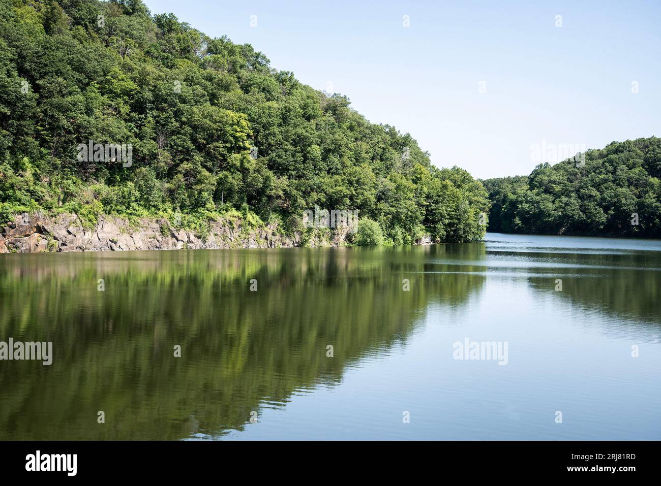 Diversi riflessi del paesaggio durante l'estate Foto Stock